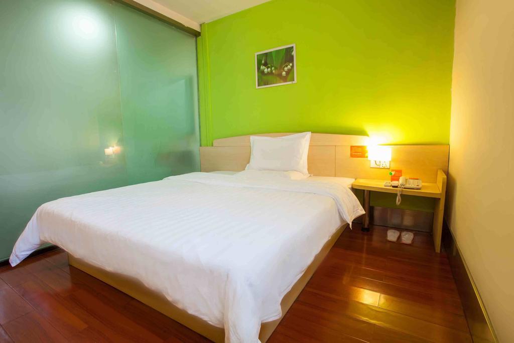 7Days Inn Yueyang East Maoling Pedestrain Street Rum bild