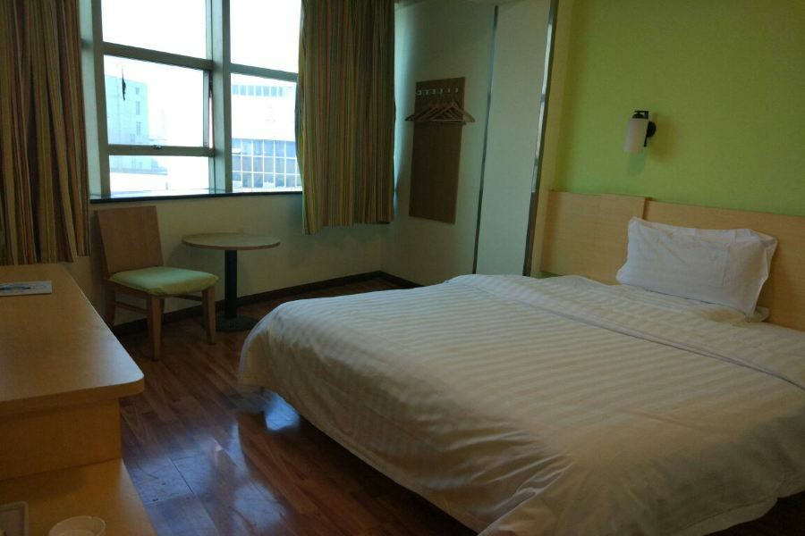 7Days Inn Yueyang East Maoling Pedestrain Street Exteriör bild